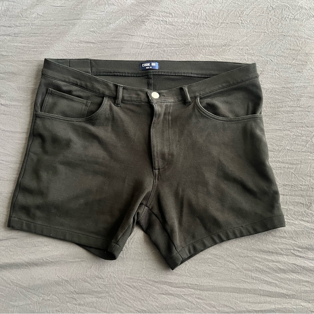 Men's Black Flat Front Shorts